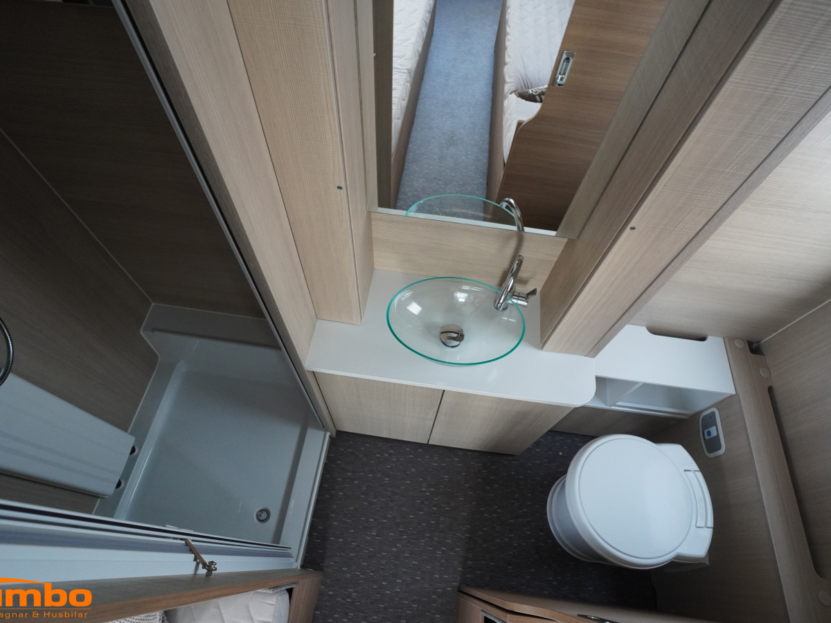Adria ADORA 572 UT, bild 16 av 17