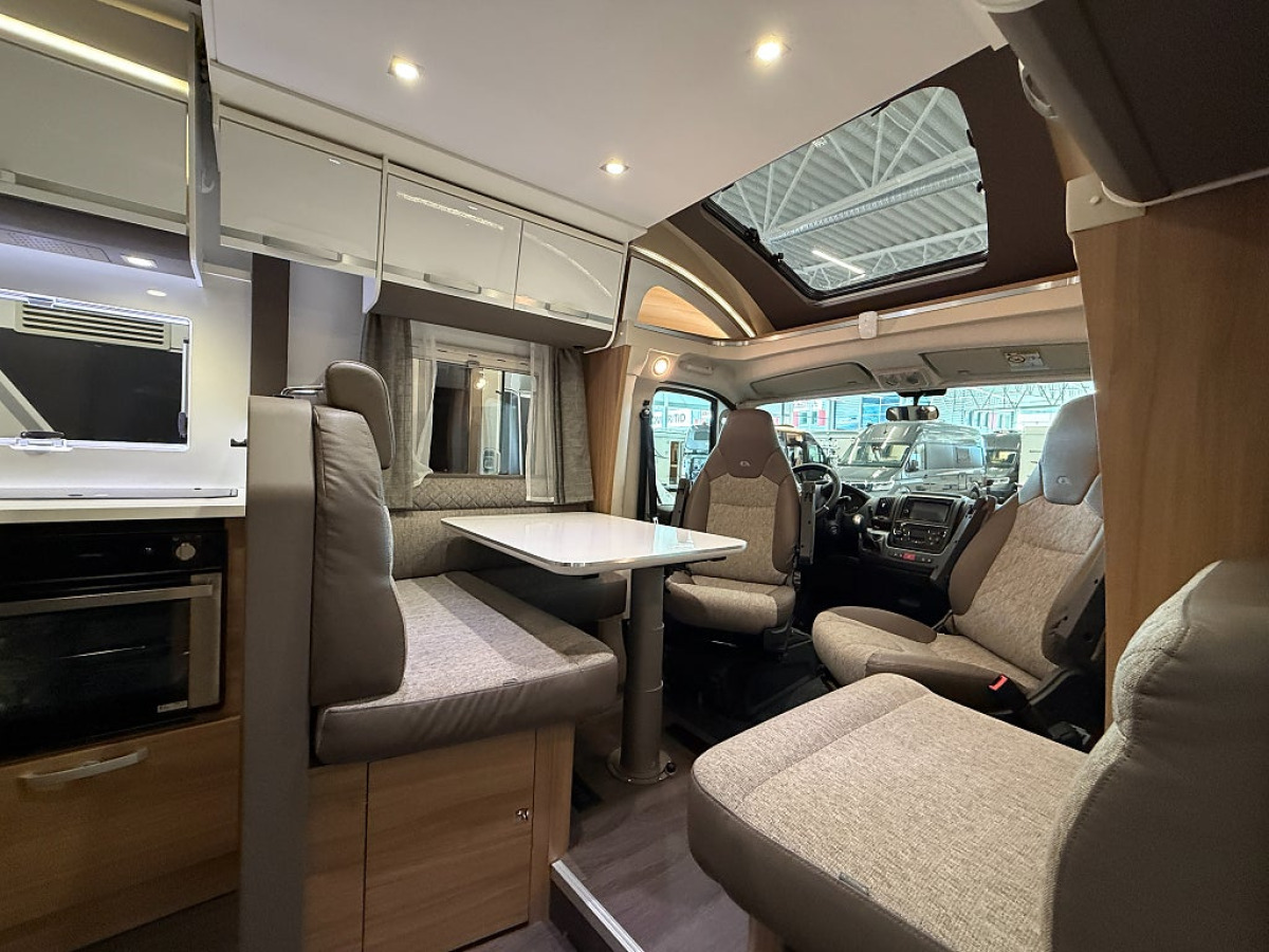 Adria Matrix 670 SC Supreme *Elektriska stödben*AC*Solcell*, bild 6 av 19