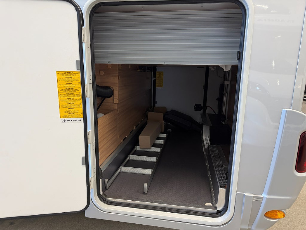Adria Matrix 670 SC Supreme *Elektriska stödben*AC*Solcell*, bild 18 av 19