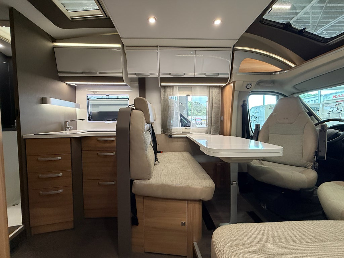 Adria Matrix Plus 670 SC *ALDE*Taksäng*Queenbed*, bild 7 av 18