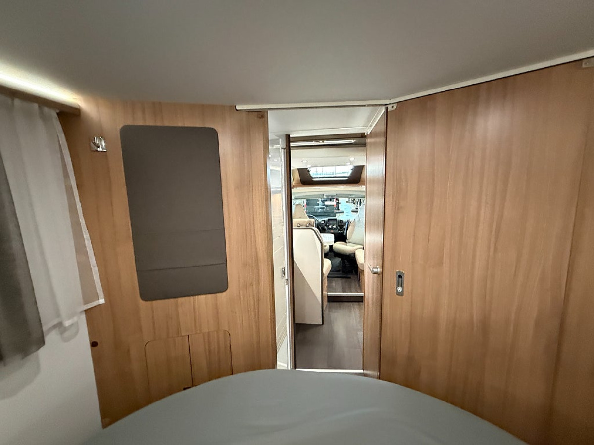 Adria Matrix Plus 670 SC *ALDE*Taksäng*Queenbed*, bild 12 av 18