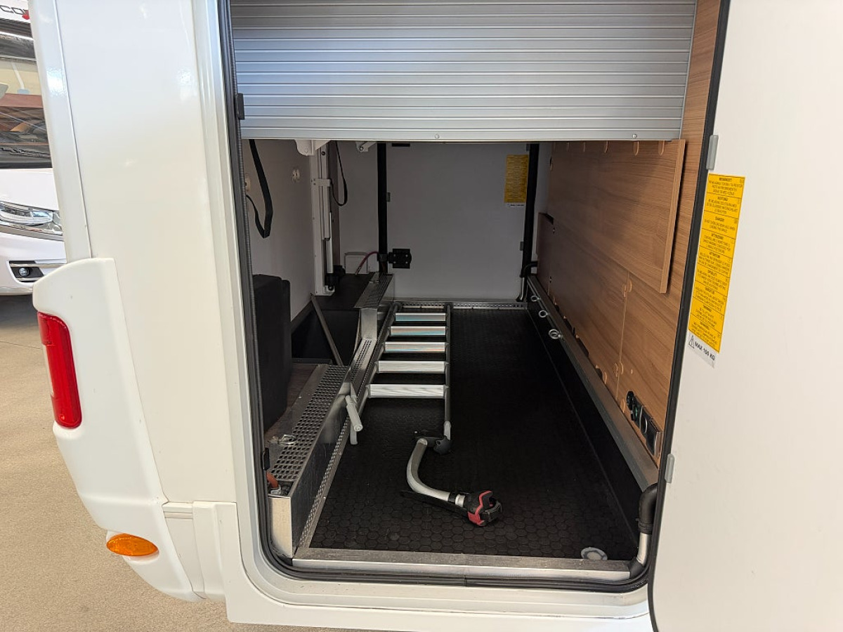 Adria Matrix Plus 670 SC *ALDE*Taksäng*Queenbed*, bild 18 av 18