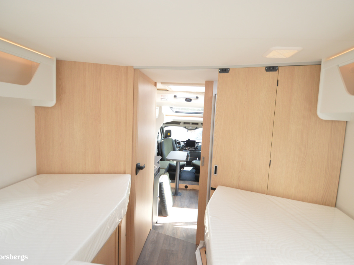 Sunlight T 7433S UNLTD (Ford), bild 14 av 41