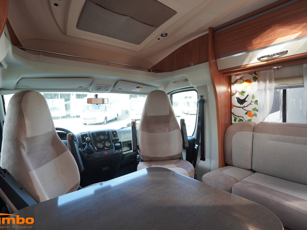 Adria CORAL S 670 SLT, bild 3 av 19