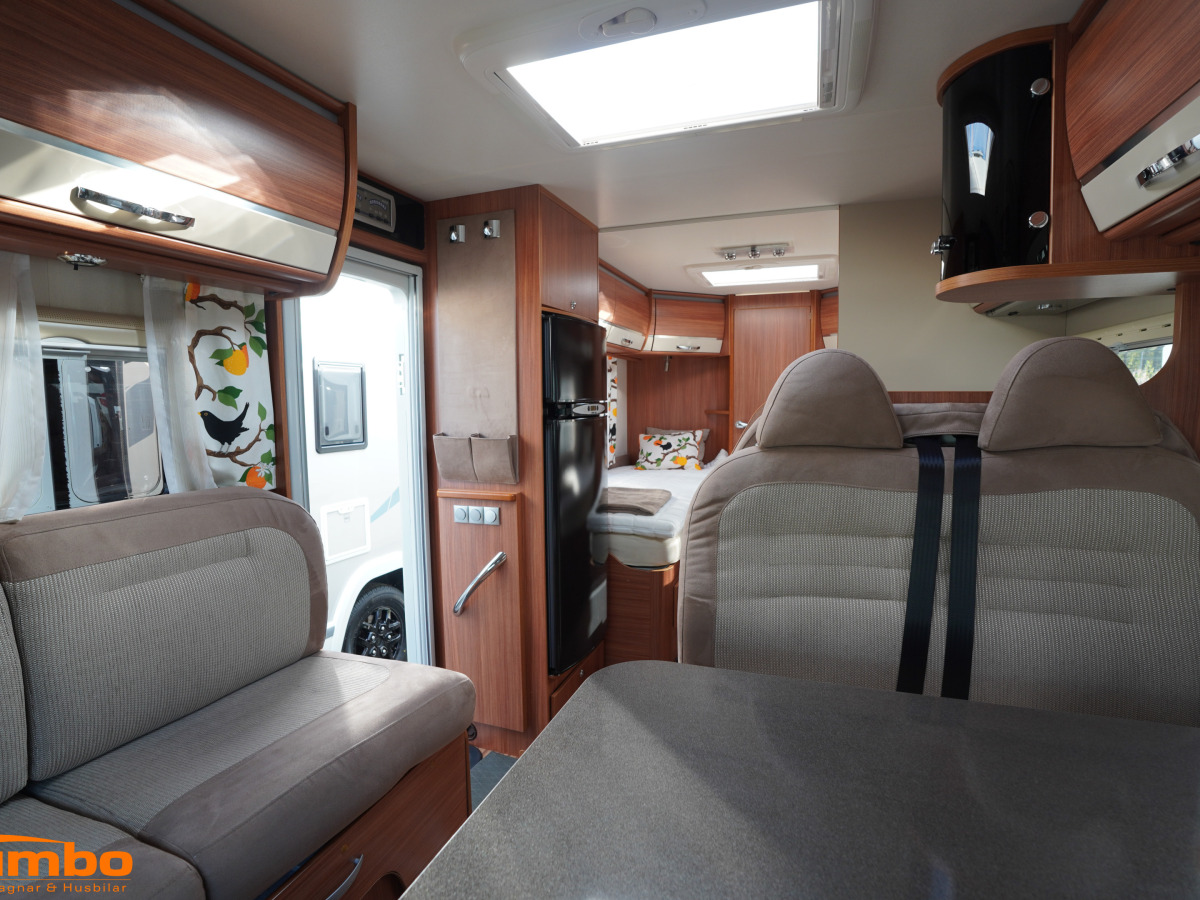 Adria CORAL S 670 SLT, bild 4 av 19