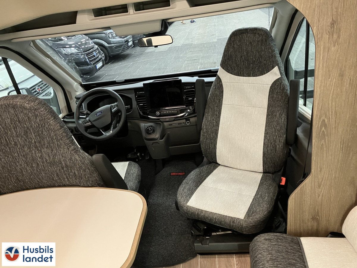 CI MAGIS 82 XT / Alde / Toa bak, bild 6 av 15