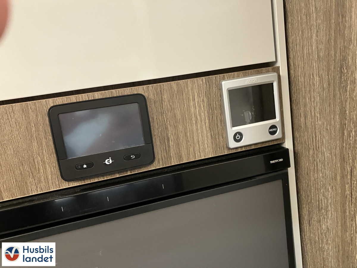 CI MAGIS 82 XT / Alde / Toa bak, bild 10 av 15