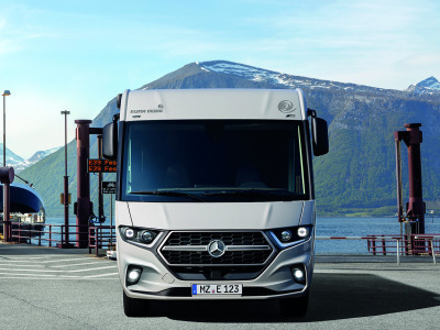 Eura Mobil Integra Line 726 QF GT MB / EXTRA-Öppet Lördag Söndag