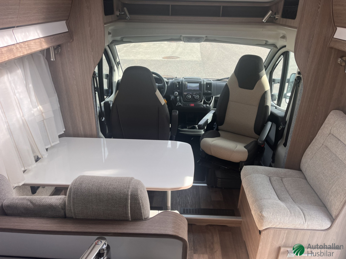 KABE 740 LXL / AC -bodel / EXTRA-Öppet Lördag Söndag, bild 9 av 11