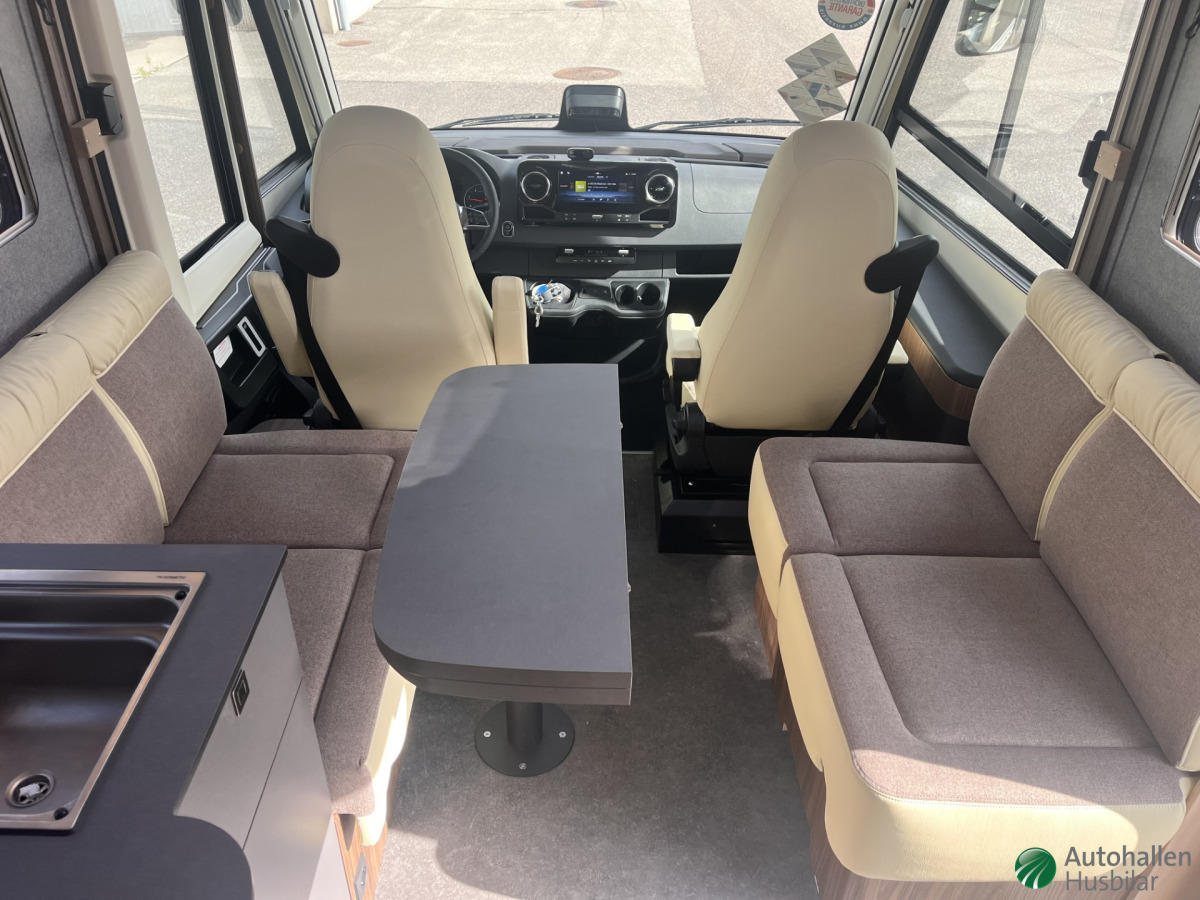 Eura Mobil Integra Line 726 QF GT MB / EXTRA-Öppet Lördag Söndag, bild 7 av 15