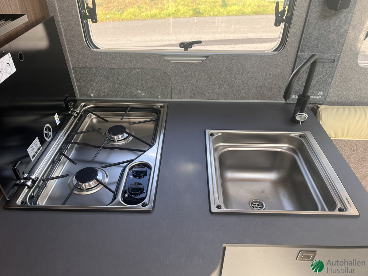 Eura Mobil Integra Line 726 QF GT MB / EXTRA-Öppet Lördag Söndag, bild 15 av 15