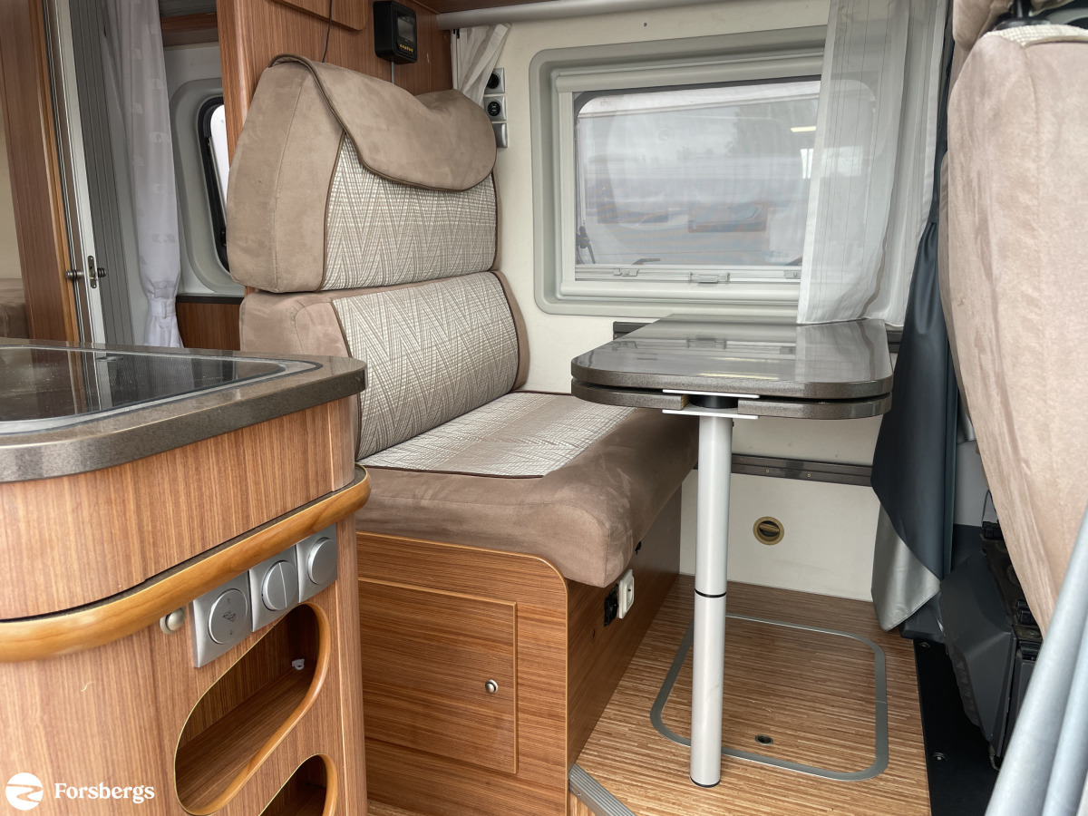Adria TWIN 600 // Solcell, bild 12 av 23