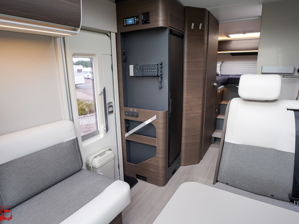 Adria CORAL SUPREME 670 SL - Fiat MultiJet3 140HP (103kW) HD 43H, bild 7 av 45