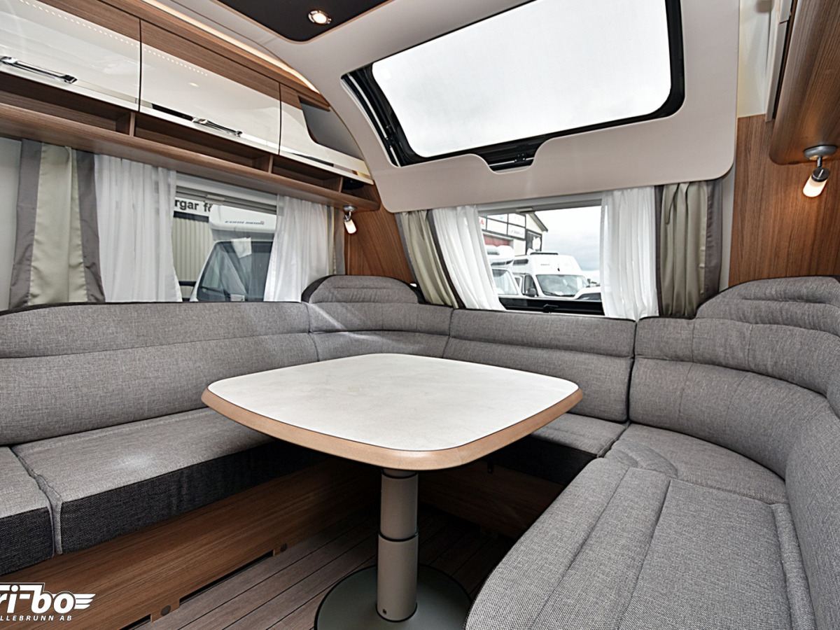 Knaus 580 UF Scandinavian Selection, Dubbelbädd, bild 5 av 25