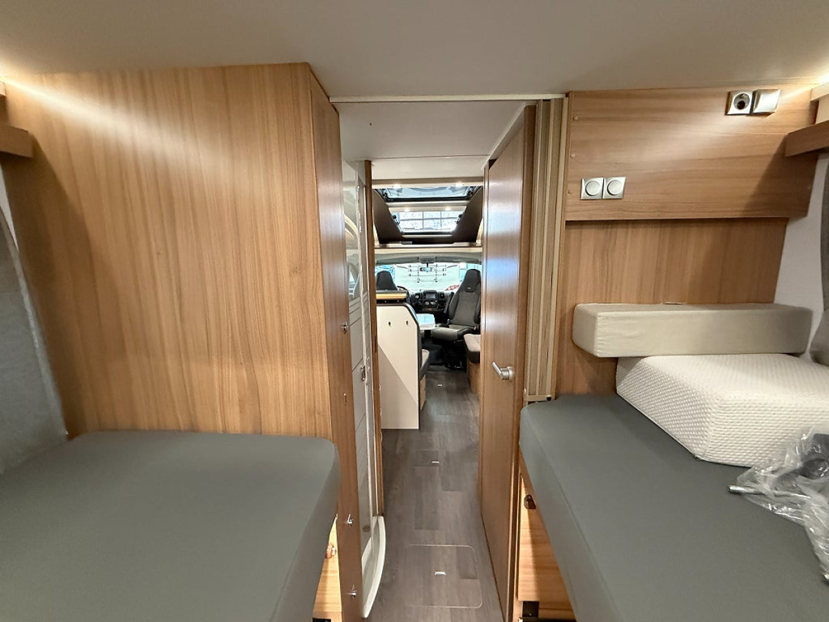 Adria Coral 670 SL Nordkapp *BEG KAMPANJ*, bild 16 av 18