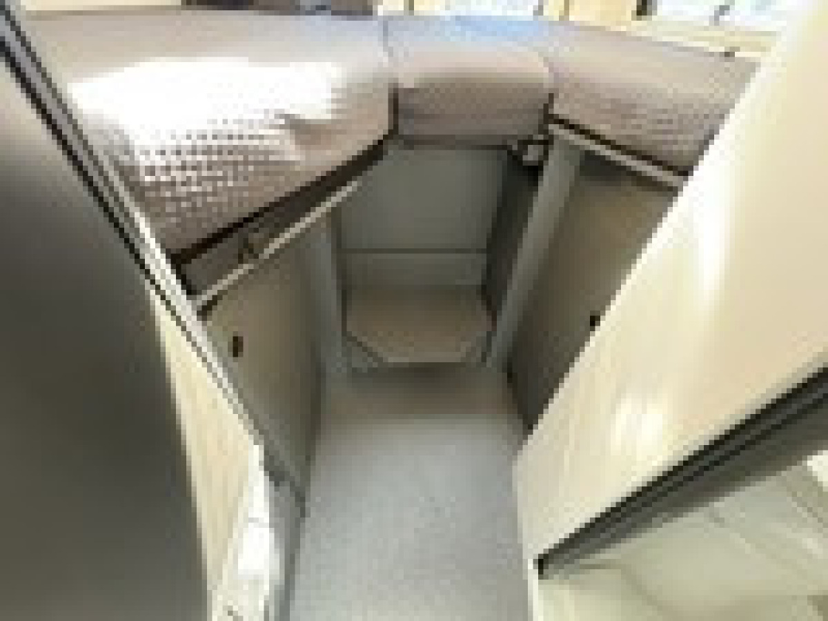 Adria TWIN 640SLB, bild 5 av 5