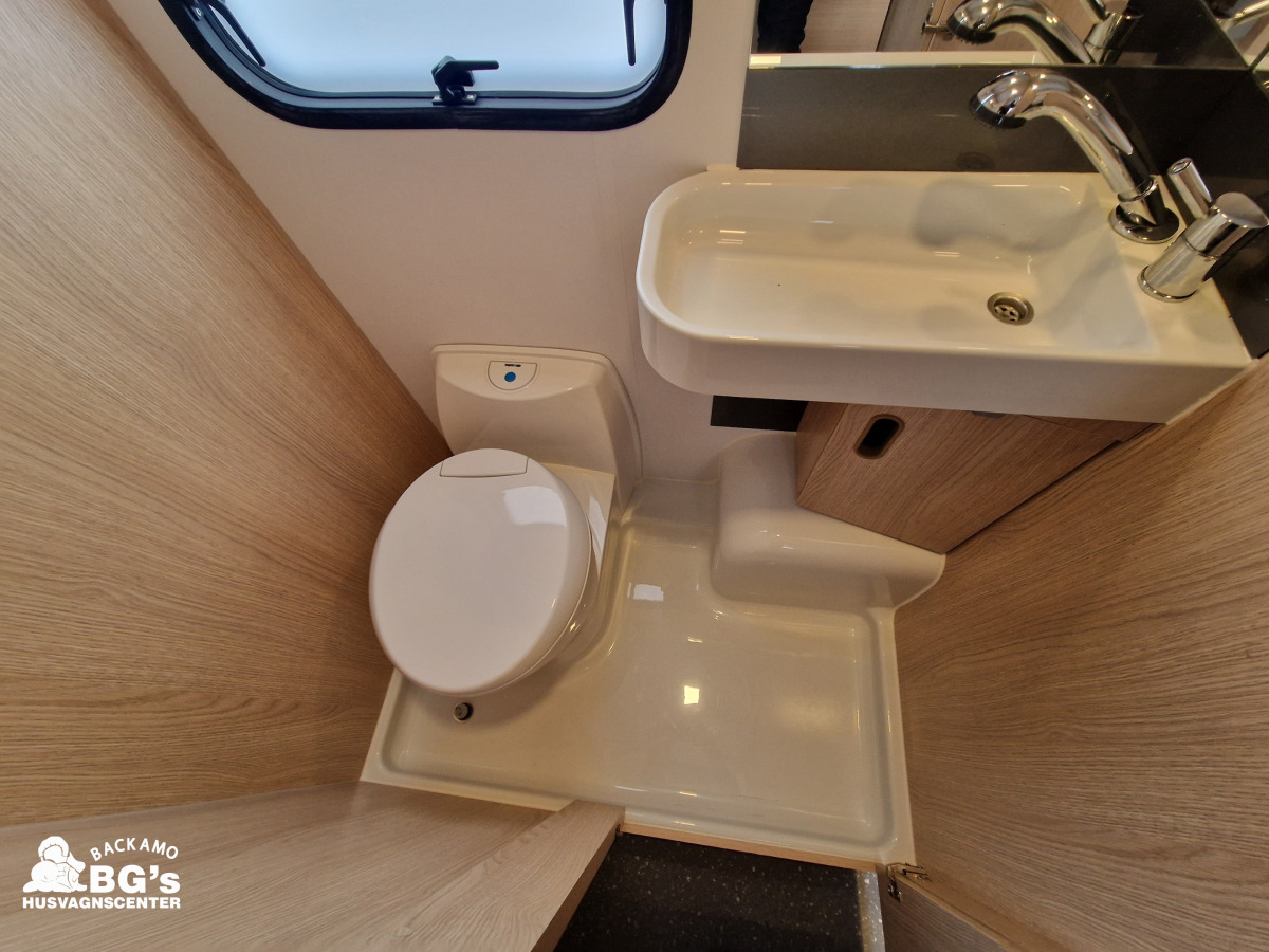 Adria AVIVA 360 DK, bild 5 av 5
