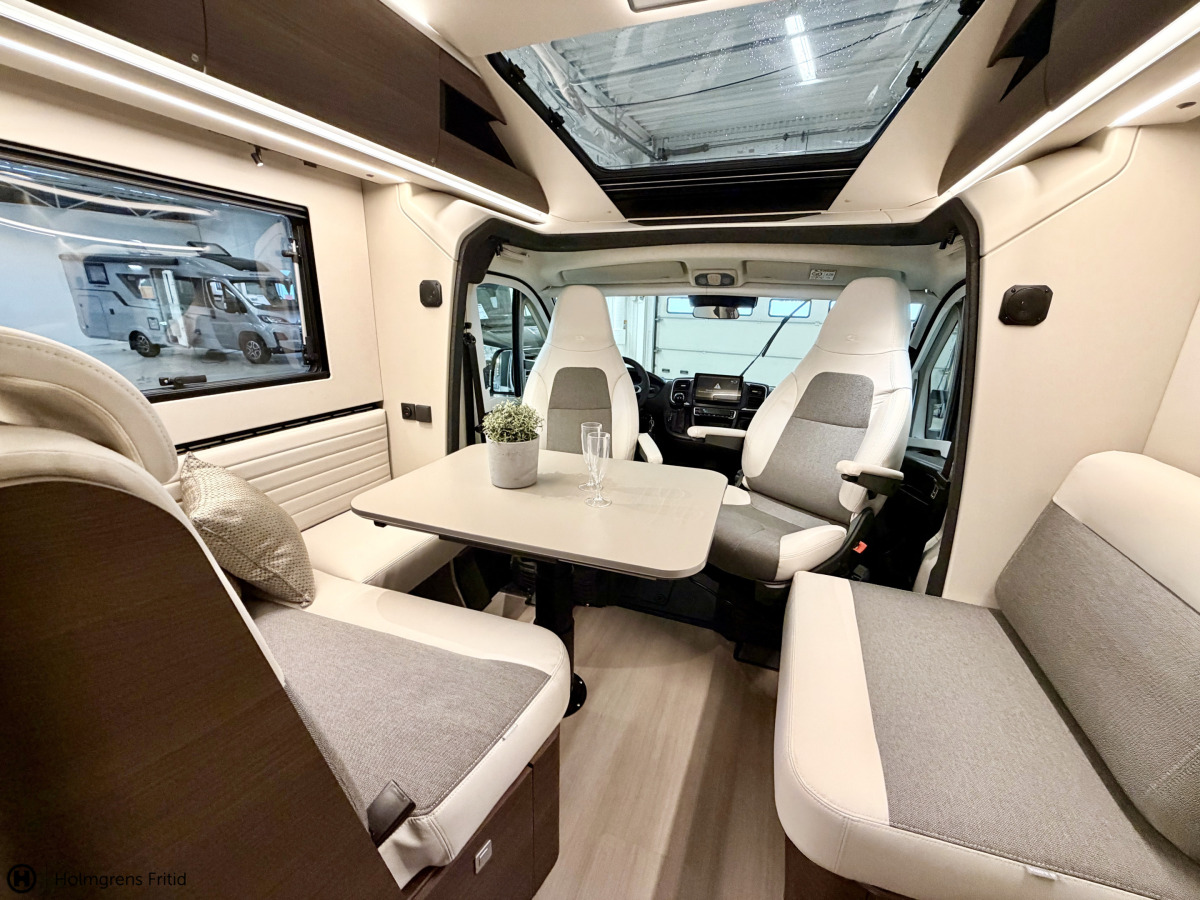 Adria Coral Supreme 670 SL, bild 8 av 19
