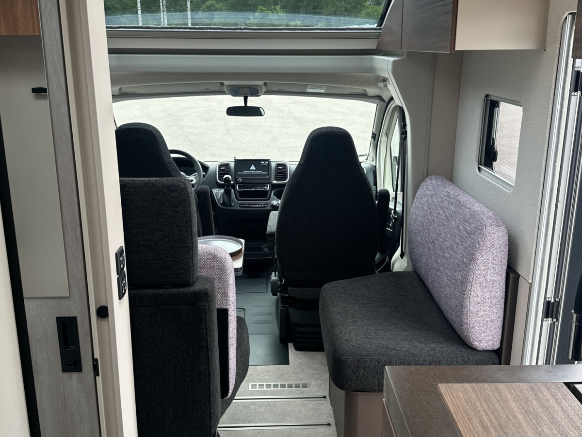 Bürstner Signature / SFT 7.0 höga långbäddar, bild 22 av 22