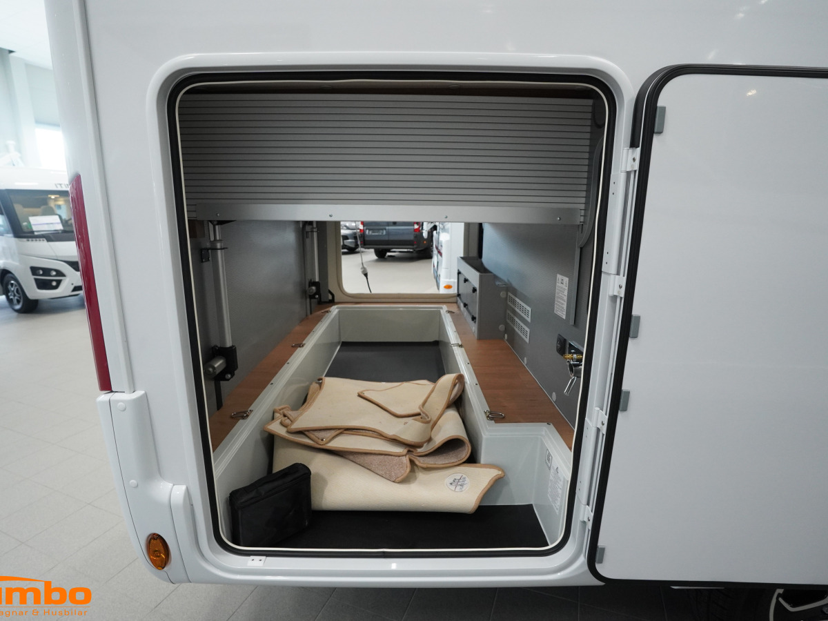 Rapido 850F 180hk Automat 4400kg, bild 18 av 21