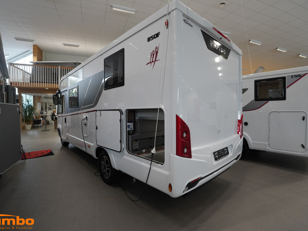 Rapido 850F 180hk Automat 4400kg, bild 20 av 21