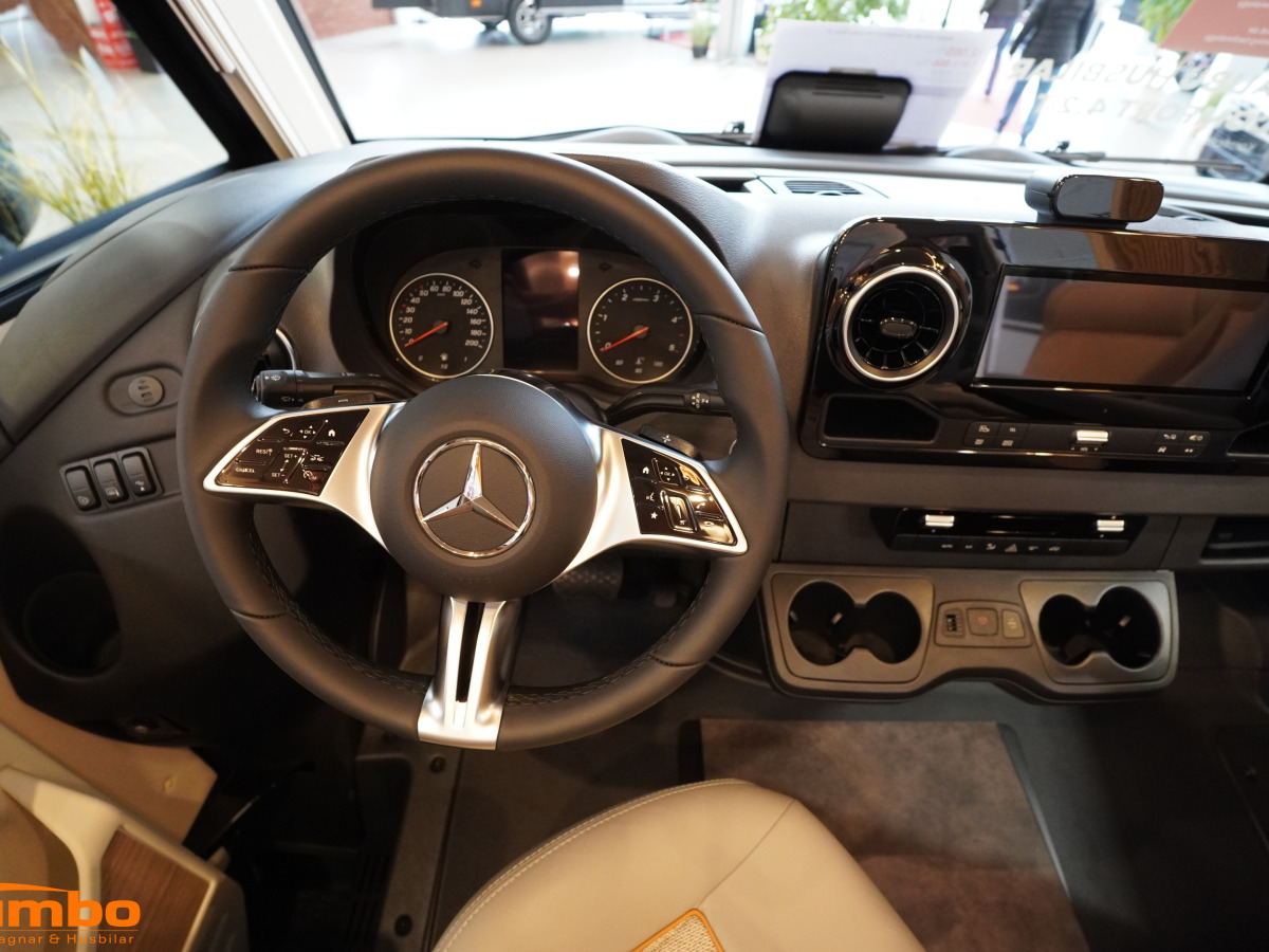Malibu I 470 RB-LE comfort 4,2t Mercedes Benz, bild 21 av 26