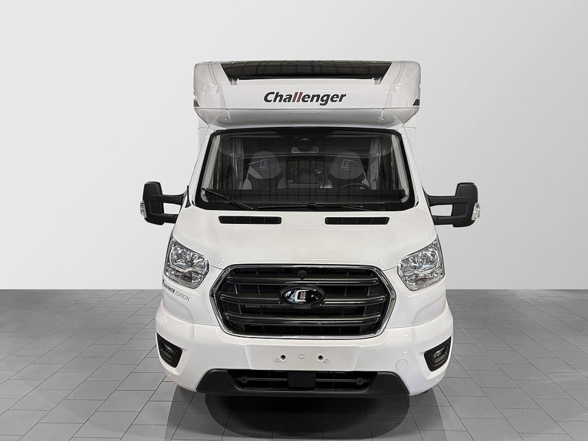 CHALLENGER 317 Graphite Edition 165hk AUTOMAT Långbädd Face-to-Face Adaptiv, bild 24 av 34