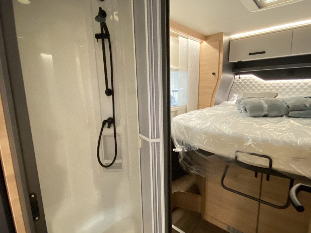 Knaus Live Wave 700 LX Platinum Selection kampanj, bild 12 av 19