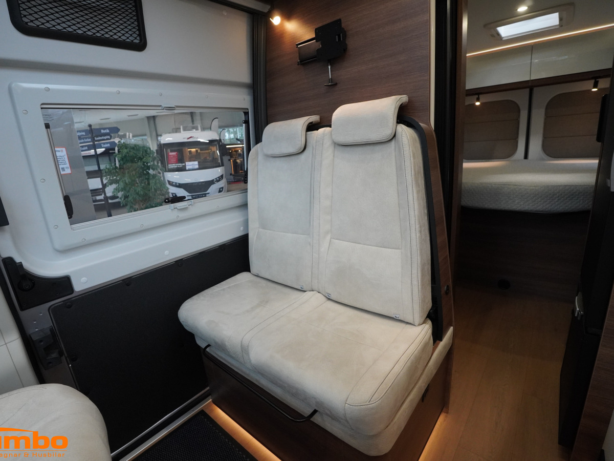 Rapido V64 180hk Automat 4250kg Iron Grey, bild 5 av 19