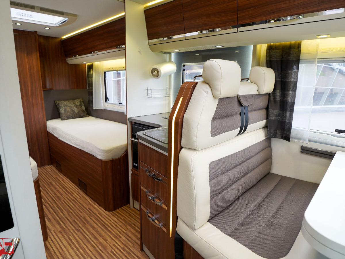 Adria CORAL S 670 SLT Låga enkelsängar ALDE, bild 10 av 40