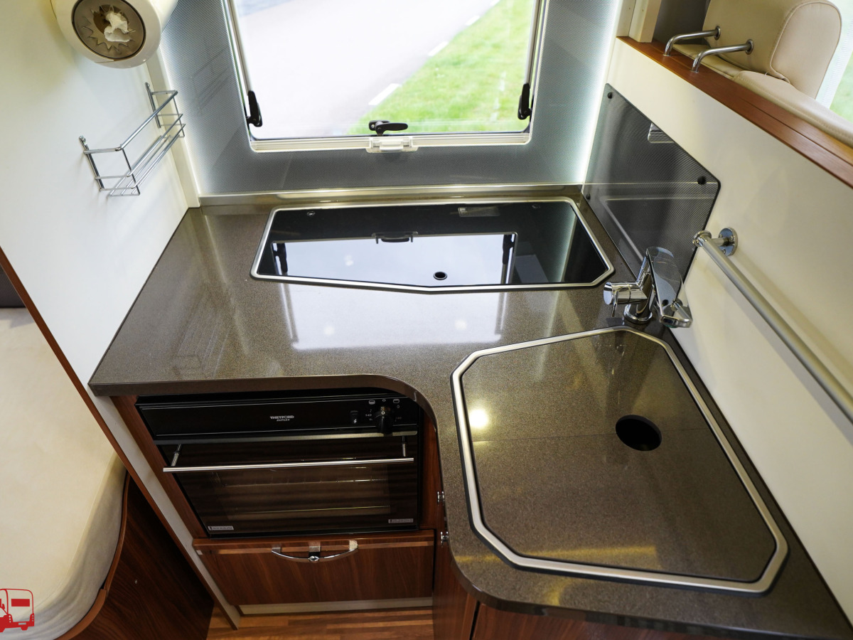 Adria CORAL S 670 SLT Låga enkelsängar ALDE, bild 11 av 40