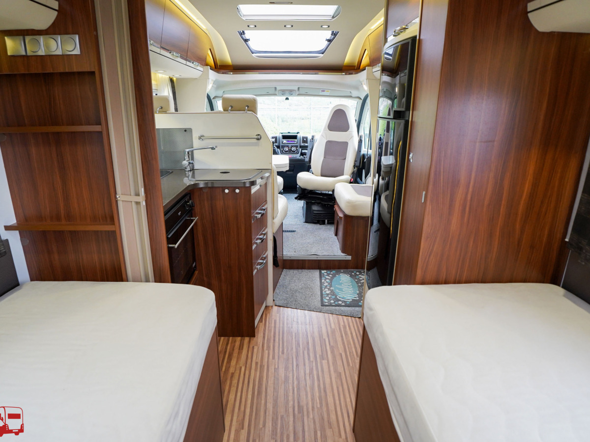 Adria CORAL S 670 SLT Låga enkelsängar ALDE, bild 15 av 40