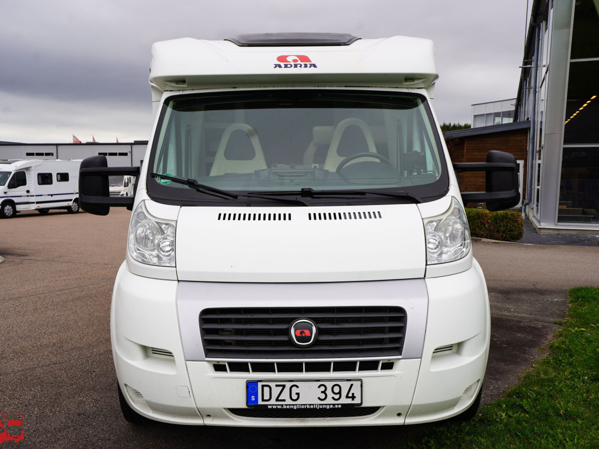 Adria CORAL S 670 SLT Låga enkelsängar ALDE, bild 26 av 40