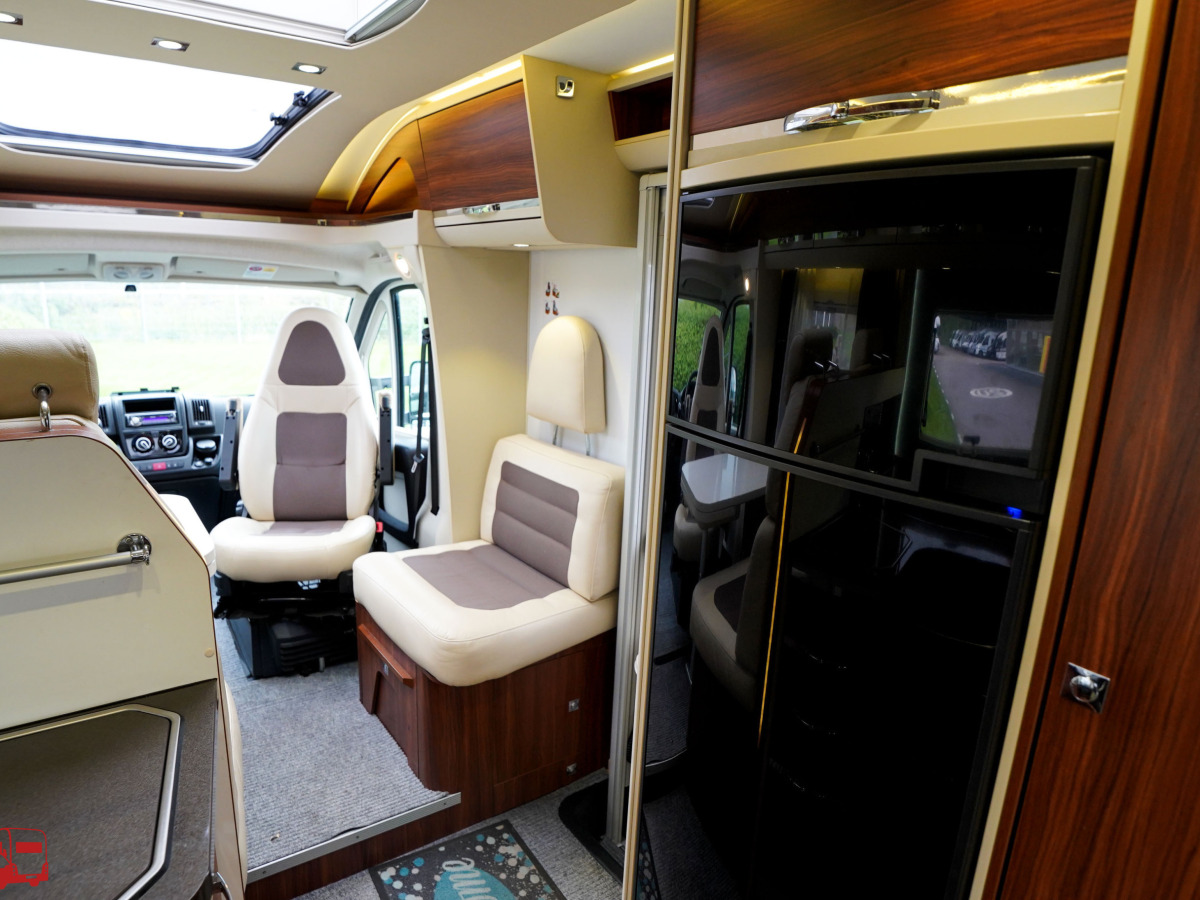 Adria CORAL S 670 SLT Låga enkelsängar ALDE, bild 35 av 40