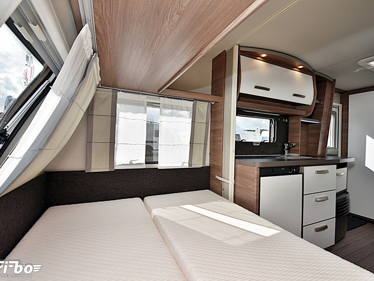 Knaus 420 QD Sport Silver Selection, Dubbelbädd, bild 13 av 24