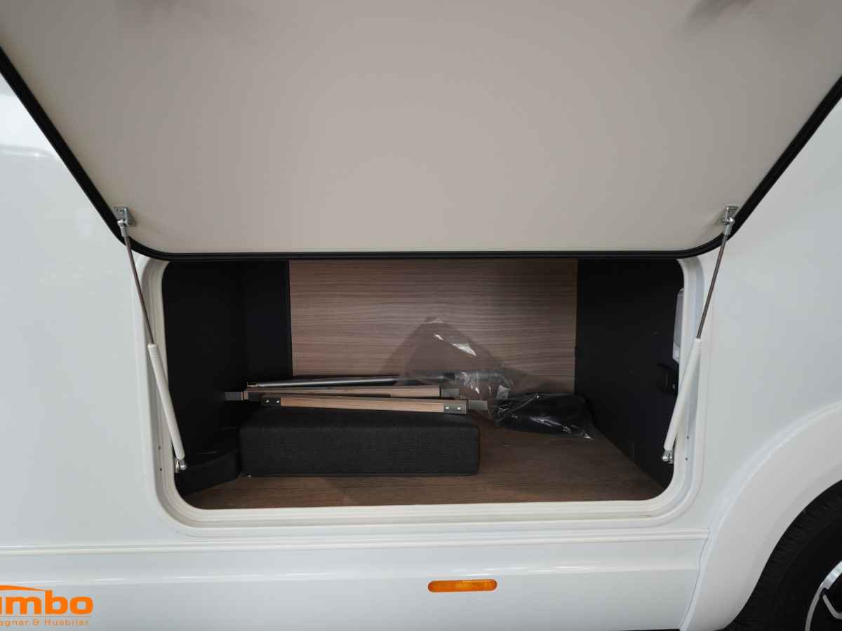 Hobby MAXIA T 740 WE - Sverigepaket, bild 15 av 17