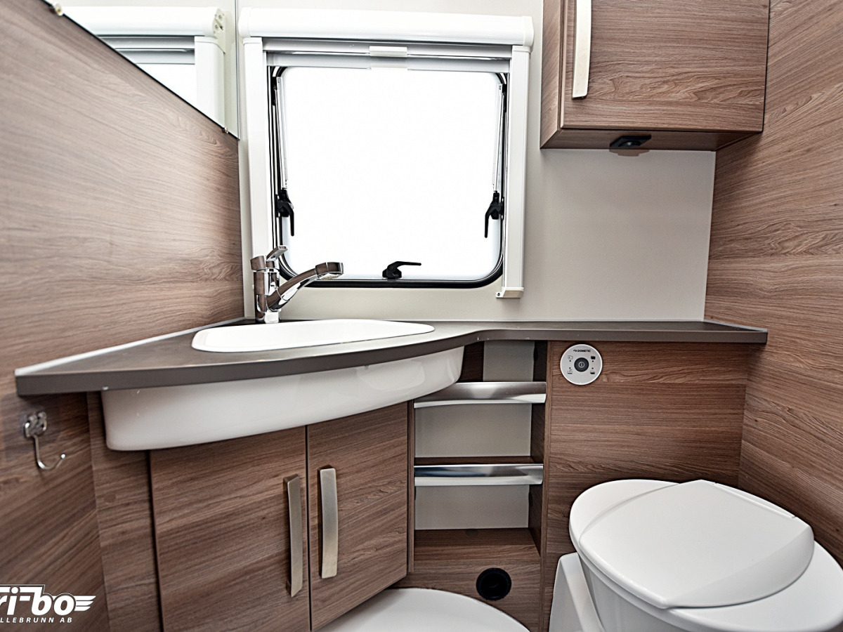 Knaus 420 QD Sport Silver Selection, Dubbelbädd, bild 19 av 24