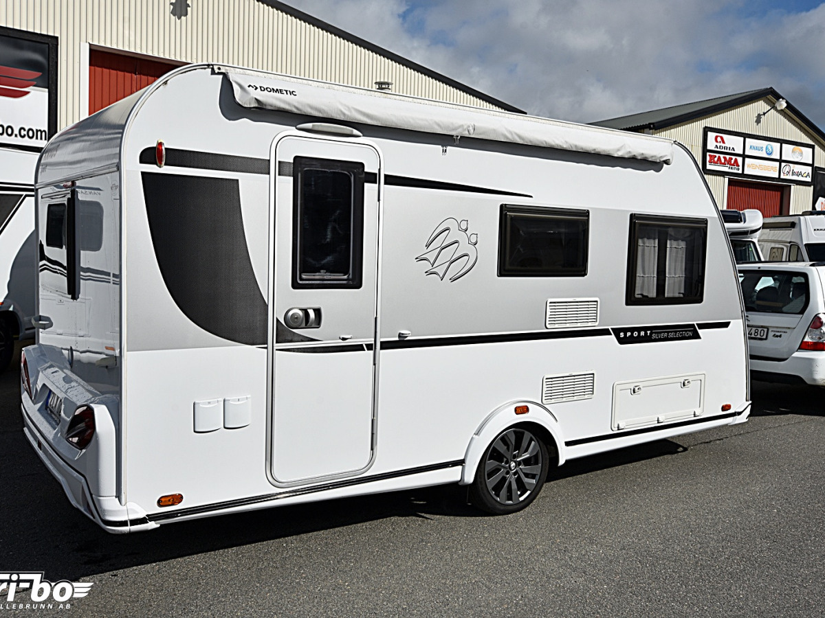 Knaus 420 QD Sport Silver Selection, Dubbelbädd, bild 20 av 24