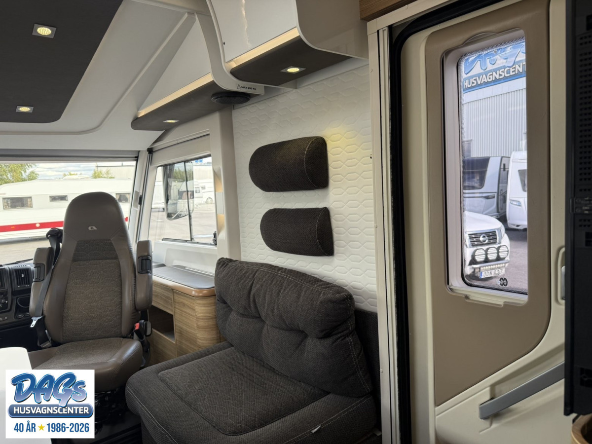 Adria Sonic Supreme 810 SC, bild 11 av 32