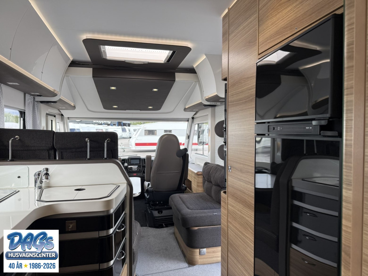 Adria Sonic Supreme 810 SC, bild 18 av 32