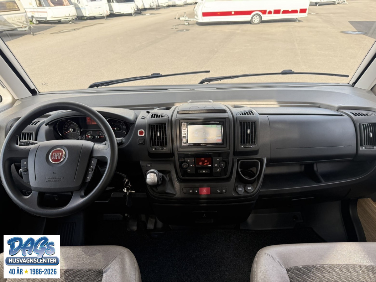 Adria Sonic Supreme 810 SC, bild 29 av 32