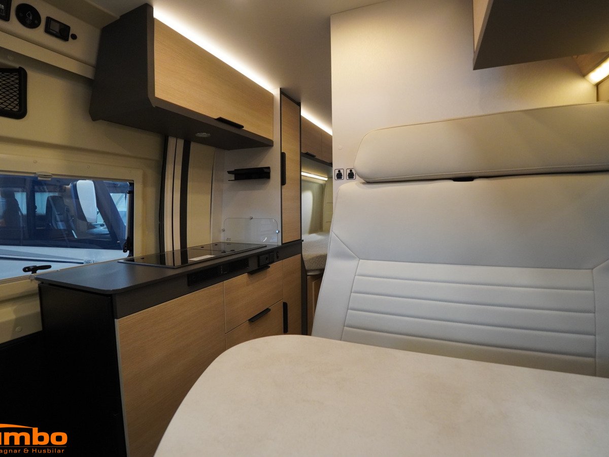 Dreamer D68 FUN 140hk Automat Artense Grey, bild 4 av 19