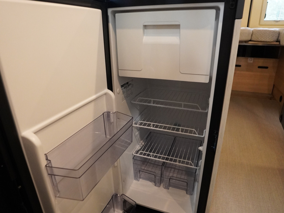 Dreamer D68 FUN 140hk Automat Artense Grey, bild 9 av 19