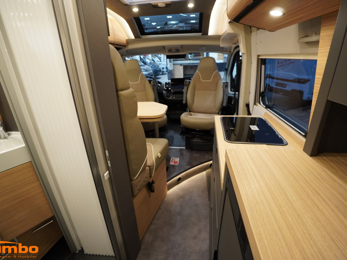 Malibu 640 LE K GT Skyview, Dieselpanna, 4000kg, bild 9 av 18