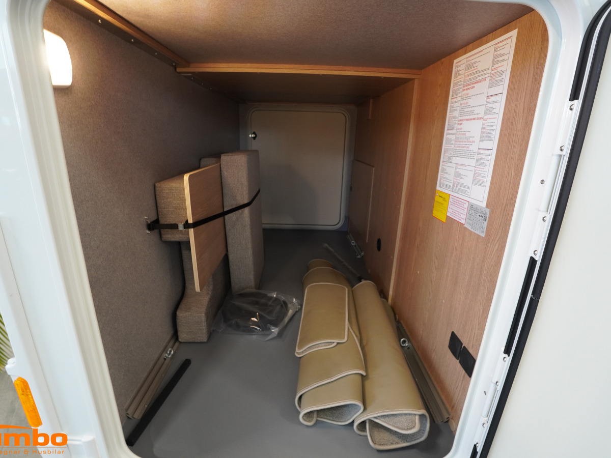 Hobby ONTOUR T 710 GE - Sverigepaket, bild 16 av 18
