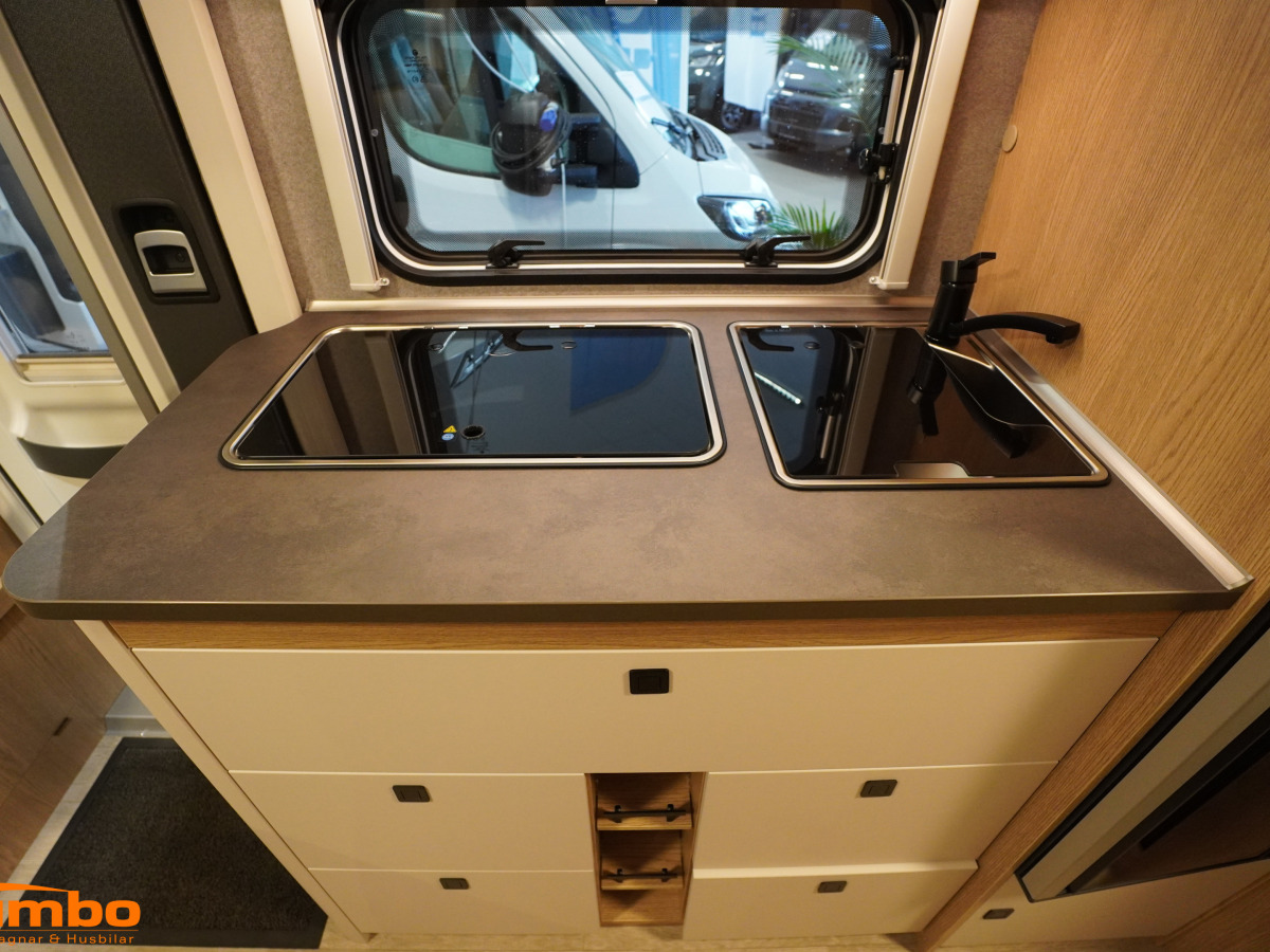 Hobby ONTOUR T 710 GE - Sverigepaket, bild 6 av 18