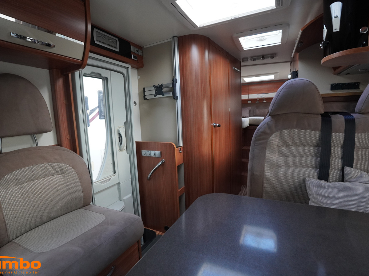 Adria CORAL S 670 SL, bild 4 av 19