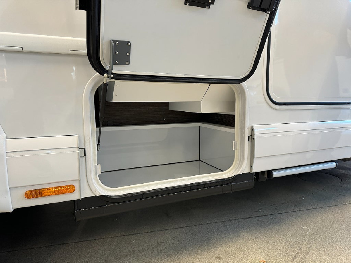 Carthago C-Tourer I 145 RB LE Superior MB *Utförsäljning demofordon*, bild 22 av 23