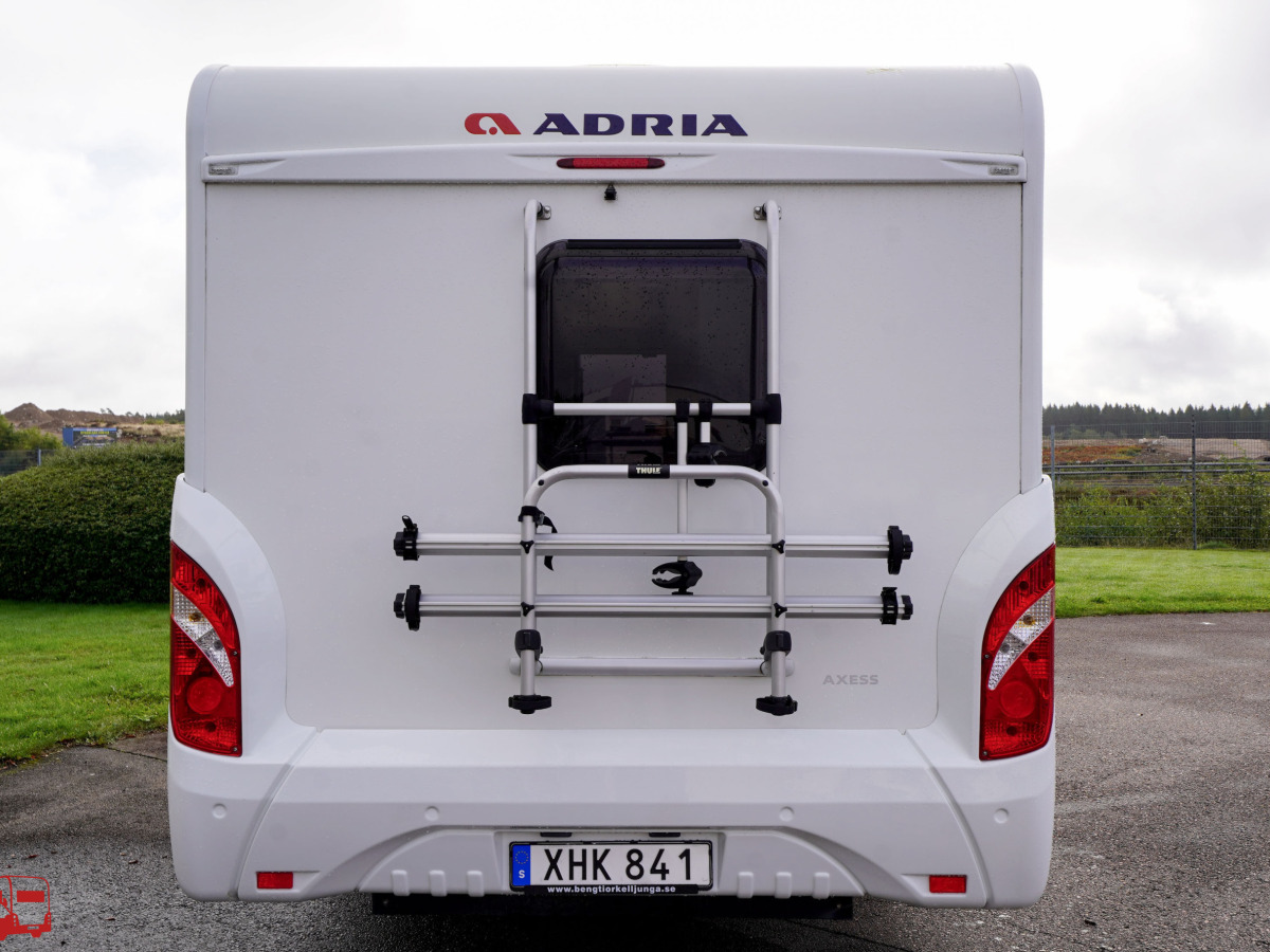 Adria CORAL S 670 SLT Låga enkelsängar, bild 27 av 38