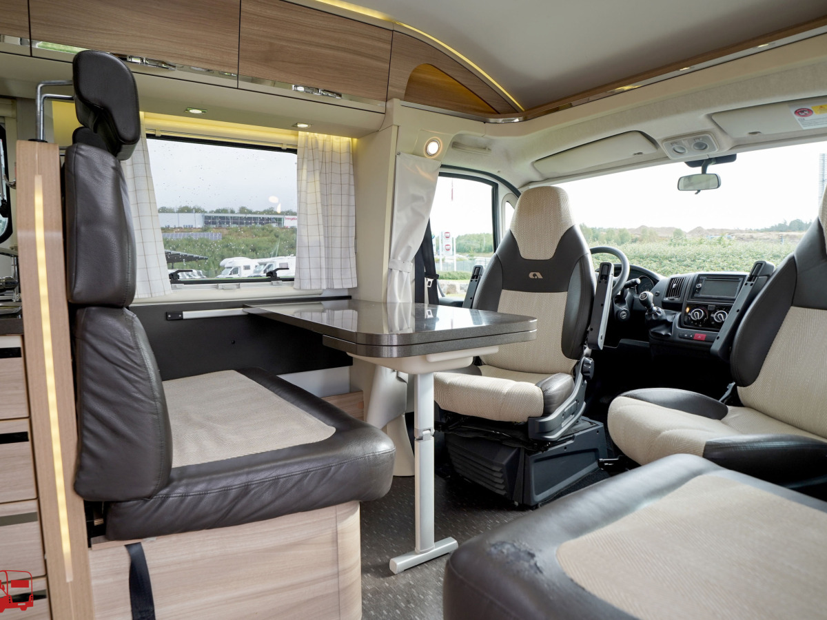 Adria CORAL S 670 SLT Låga enkelsängar, bild 29 av 38